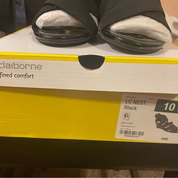 Liz Claiborne black nest wedge - Picture 4 of 4